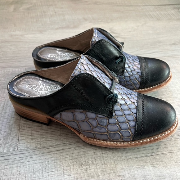 FREEBIRD Malena Womens Size 6 Oxford Mule Navy Blue Leather Slip On Loafers - Picture 4 of 14